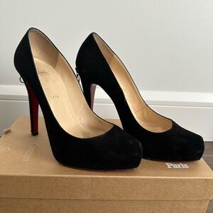Christian Louboutin size 39 black suede high heel